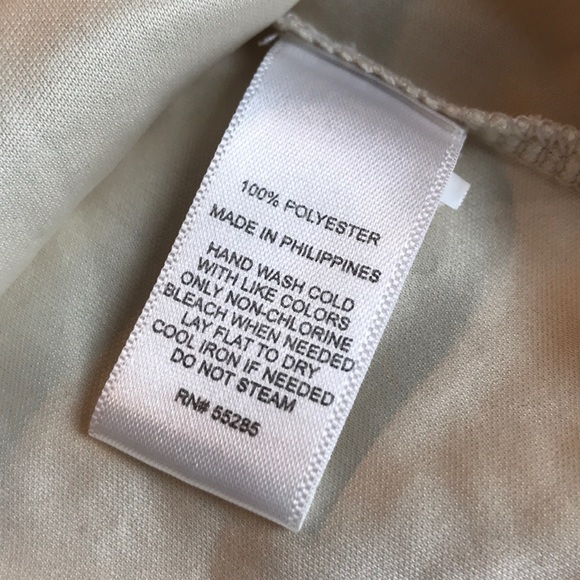 🌸EXPRESS V NECK CREAM LACE CROCHET TOP SIZE LARGE - Picture 14 of 16